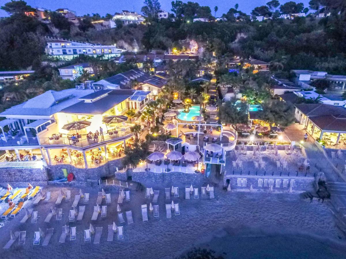 Baia Del Godano Resort & Spa كابو فاتيكانو المظهر الخارجي الصورة