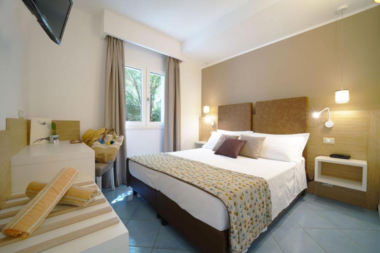 Baia Del Godano Resort & Spa كابو فاتيكانو المظهر الخارجي الصورة
