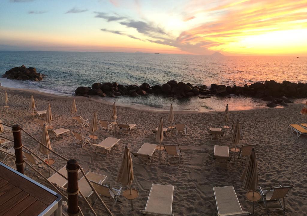Baia Del Godano Resort & Spa كابو فاتيكانو المظهر الخارجي الصورة