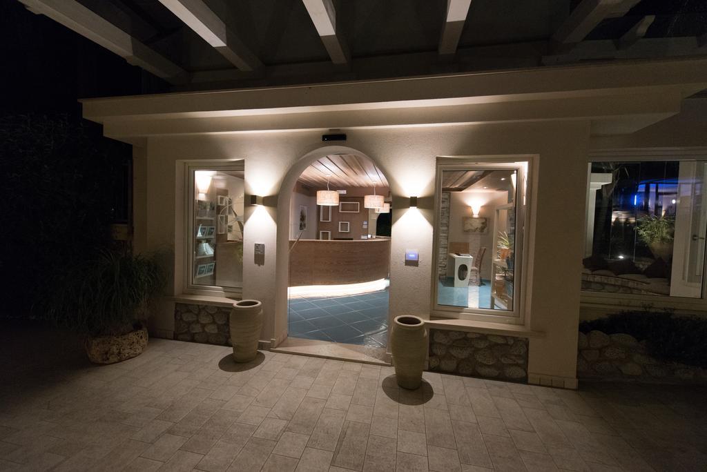 Baia Del Godano Resort & Spa كابو فاتيكانو المظهر الخارجي الصورة