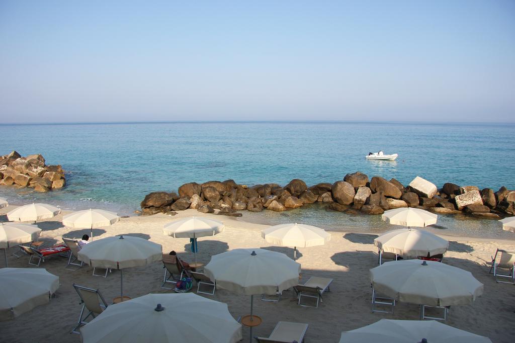 Baia Del Godano Resort & Spa كابو فاتيكانو المظهر الخارجي الصورة