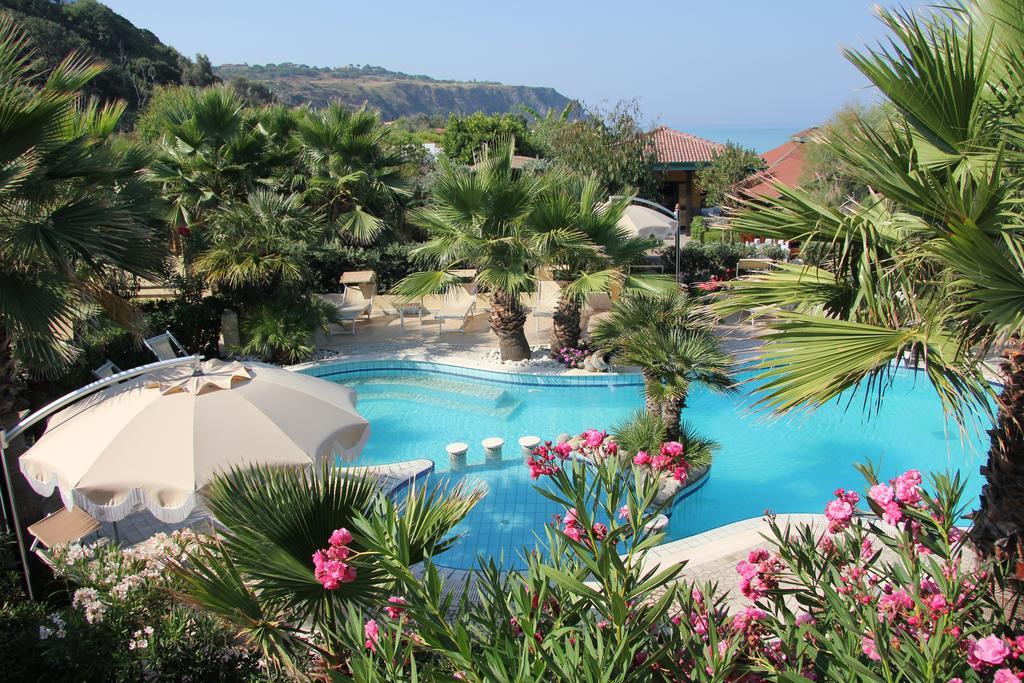 Baia Del Godano Resort & Spa كابو فاتيكانو المظهر الخارجي الصورة