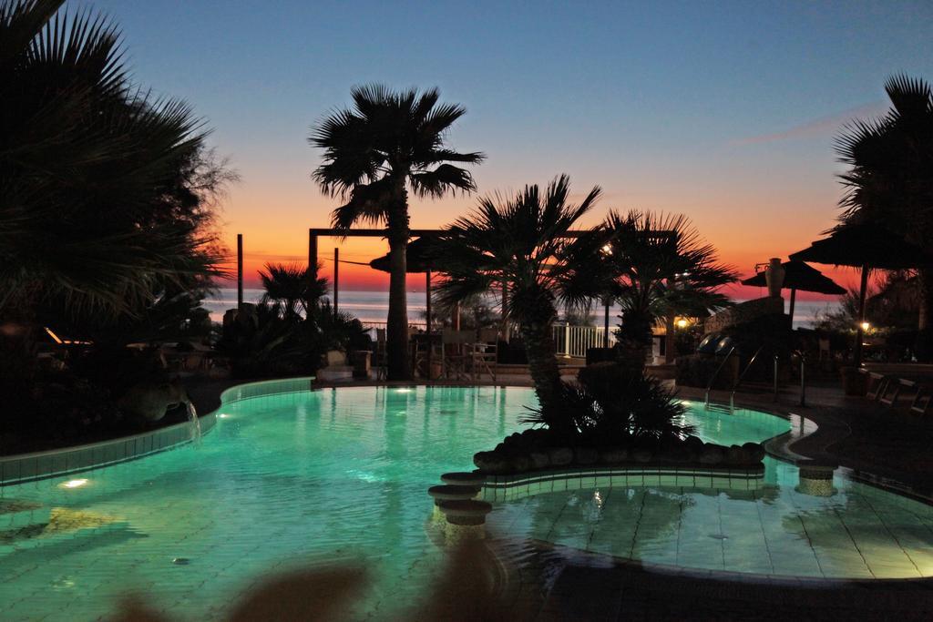 Baia Del Godano Resort & Spa كابو فاتيكانو المظهر الخارجي الصورة