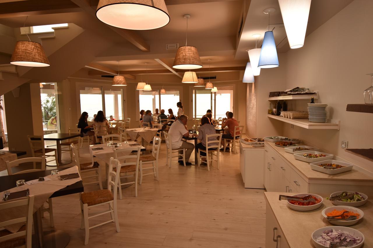 Baia Del Godano Resort & Spa كابو فاتيكانو المظهر الخارجي الصورة